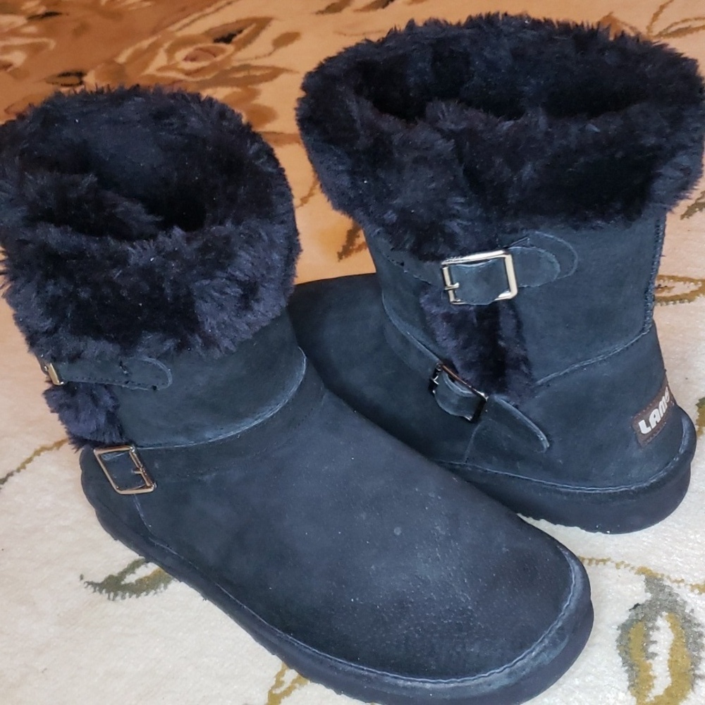 LAMO Middle Calf Women's Winter Boots Black Faux Suede Faux Fur Lined Size 9,